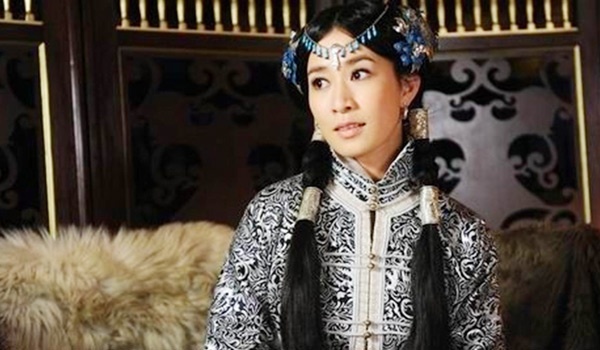 Xa Thi Mạn trong phim Kiến nguyên phong vân.