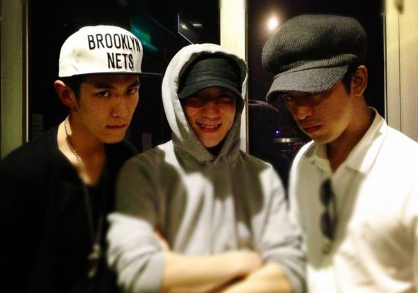 Kha Chấn Đông, Phòng Tổ Danh và Trần Bách Lâm được cư dân mạng gọi là