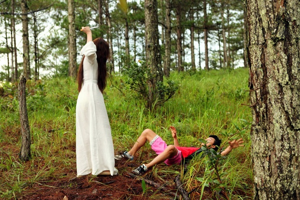 Tại đây, ba thầy trò phát hiện ra nhiều cái chết bí ẩn, những oan hồn, đồng thời rơi vào một vụ báo thù của hồn ma cô Nga vì ngày xưa, Vũ đã làm nhục cô.