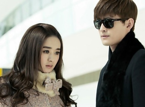 Chuyen tinh hoang tu - Lo Lem tran ngap man anh Hoa ngu hinh anh