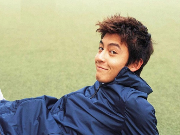 Scandal ảnh nóng vẫn chưa phải là bài học đắt giá đối với Trần Quán Hy nên anh liên tục vướng vào những chuyện không hay, không đẹp với các cô gái. Mặc dù trả lời phỏng vấn báo chí khẳng định mình đang 