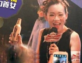 4 sao Hong Kong lam nghe thap hen de kiem song hinh anh