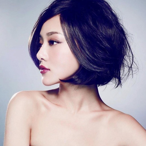 Trước đây, Châu Tấn được xem là ngôi sao của những giải thưởng chứ không phải gương mặt được khán giả yêu thích vì doanh thu phòng vé luôn ở mức vài chục triệu nhân dân tệ. Cùng với Trần Khôn và Triệu Vy, từ bộ phim Họa bì, cô đã thoát khỏi lời nguyền 