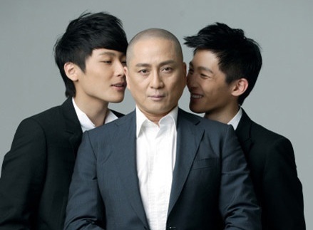 4 sao Hong Kong gioi sinh doi hinh anh