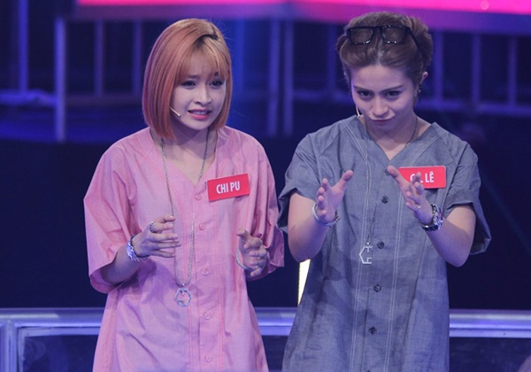 Hồi hộp chờ đợi đáp án mở ra.