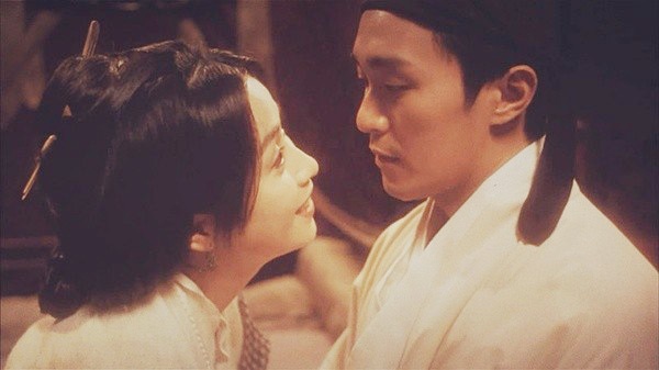 Lưu Gia Linh và Châu Tinh Trì trong phim Đại nội mật thám 008.