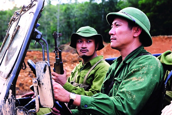 Cảnh phim Những người viết huyền thoại.