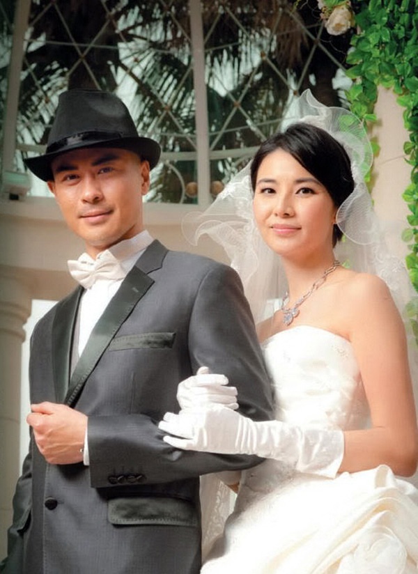 Mộng Gia Tuệ và Trịnh Gia Dĩnh tạo nên một chuyện tình oan gia đầy hài hước.