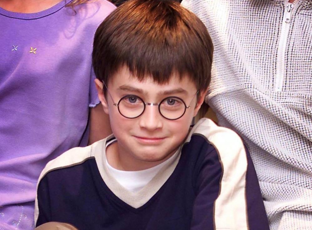 Harry Potter tro thanh ga trai hu hong hinh anh