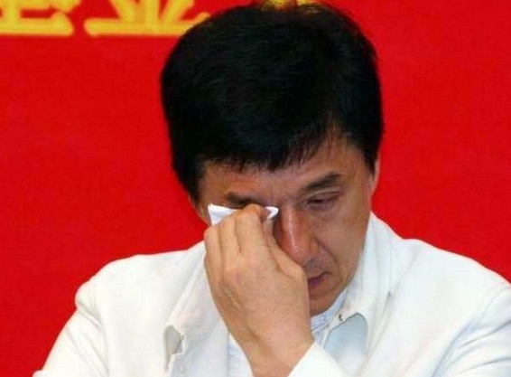 Thanh Long bo phim vi lo lang cho con trai hinh anh