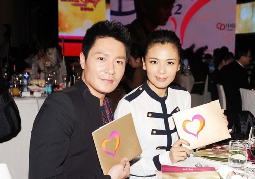 Trong bộ phim Cảnh Đức trấn (2011), vai diễn Trương Thiên Tam của nam diễn viên Lý Tông Hàn và nhân vật Triệu Ngọc Như của Lưu Đào yêu nhau nhưng khi cầu hôn thì chàng lại bị từ chối nên quỳ trước cửa phòng nàng. Đọc kịch bản, Lý Tông Hàn cảm thấy tính cách đàn ông như thế là nhu nhược, bèn yêu cầu đạo diễn cho thêm cảnh nóng, theo đó Trương Thiên Tam xông vào phòng Triệu Ngọc Như, quyết “nằm vạ”, để rồi trước tình cảm của chàng, nàng đã siêu lòng và một cuộc mây mưa đã diễn ra.