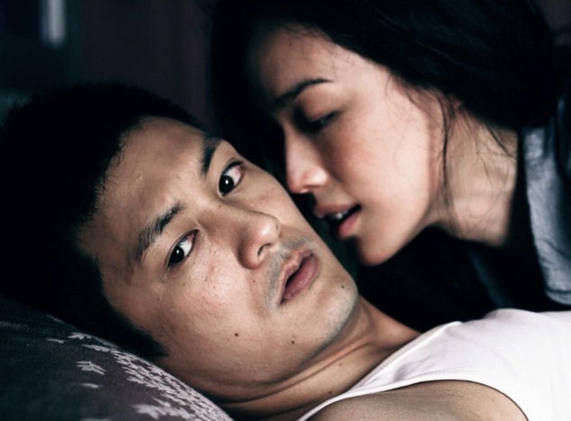 Nhung sao Hoa ngu chu dong xin them canh nong hinh anh