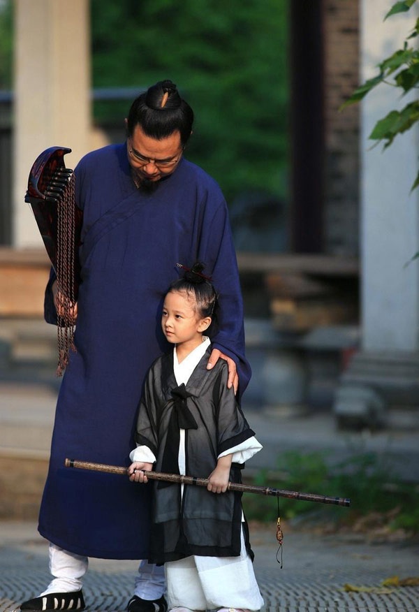 Tiểu đạo cô này được cho là hiện đang ở Trường Xuân Quan, thành phố Vũ Hán. 