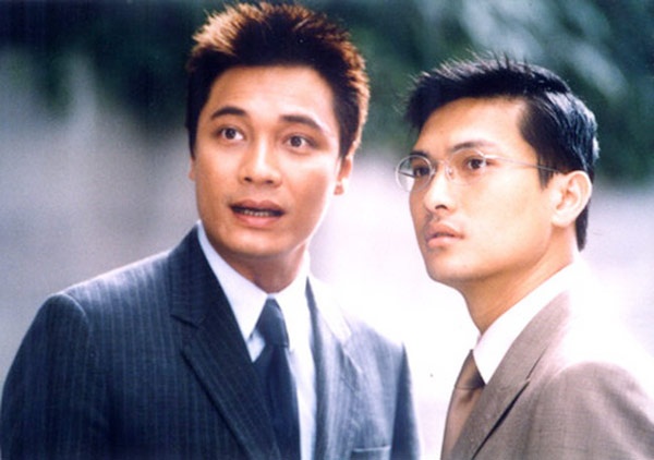 Thử thách nghiệt ngã là tác phẩm đầu tiên trên màn ảnh nhỏ TVB chia làm 2 phần vì dài 107 tập với gần 20 nhà biên kịch, hơn 10 đạo diễn, tập hợp dàn diễn viên ngôi sao đầy sức hút như Uông Minh Thuyên, La Gia Lương, Trần Cẩm Hồng, Quách Tấn An, Quách Khả Doanh, Thái Thiếu Phân, Cổ Thiên Lạc, Trần Tuệ San, Thiệu Mỹ Kỳ, Ngô Kỳ Long, Mã Đức Chung… Thành công của tác phẩm nhờ tái hiện sống động một giai đoạn nhiều biến động của xã hội Hong Kong từ những năm 80 đến cuối thập niên 90 ở thế kỷ trước qua 3 nhân vật trung tâm là Diệp Vinh Thiêm, Hứa Văn Bưu và Mã Chí Cường do La Gia Lương, Trần Cẩm Hồng và Quách Tấn An đảm nhận.