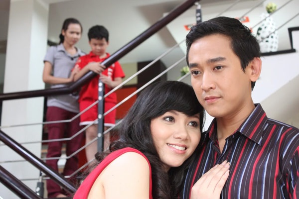 Minh Hà - cô MC xinh xắn, duyên dáng của các chương trình Chúng tôi là chiến sĩ, Sự lựa chọn thông minh, Hành trình xanh, Cafe sáng với VTV3… tạo ấn tượng tốt khi xuất hiện trong một số bộ phim truyền hình như Lập trình trái tim, Phía cuối cầu vồng, Xin thề anh nói thật, Lời thú nhận của Eva, Mặt nạ da người… Tuy nhiên, vì tốt nghiệp ngành Khoa học quản lý Đại học Khoa học xã hội & Nhân văn Minh Hà đặt mục tiêu phấn đấu trở thành một quản lý, doanh nhân hơn là một diễn viên chuyên nghiệp. 