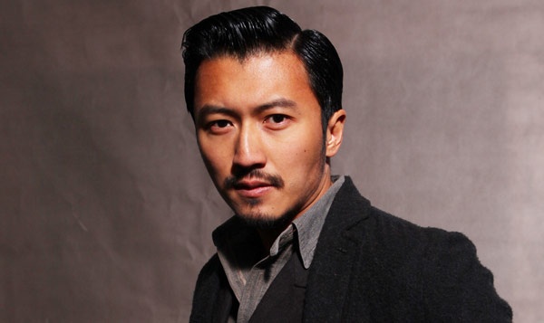 Tạ Đình Phong là ngôi sao ngại tắm và gội đầu, khiến người quản lý Hoắc Vấn Hy phải than thở với giới truyền thông. Lý do anh đưa ra là nếu tóc khô quá sẽ khó chải theo ý thích. Có lần, người quản lý hỏi: “Bao lâu anh mới gội đầu một lần?”, chồng cũ Trương Bá Chi trả lời: “Khi nào đầu ngứa thì mới gội”.