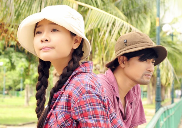 Đảm nhận vai Lan Vy là Bùi Lê Kim Ngọc bên cạnh các diễn viên quen thuộc như Hoài Linh, Lý Hùng, Thần Thúy Hà, Huỳnh Đông (vai Hai Hổ), Hà Trí Quang (vai Hiếu)… Phim phát sóng lúc 21h trên VTV9 thứ hai đến thứ sáu từ 6/11.