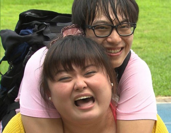 Mập, dĩ nhiên sẽ khó có bạn trai, Trần Gia Giai tiết lộ cô chưa từng có mối tình nào, thuở đi học toàn yêu thầm người ta nhưng vì biết trước kết quả nên cứ giữ mãi trong tim cho đến khi nó tan biến. Nếu như mấy năm trước, Trần Gia Giai còn lo nghĩ đến chuyện yêu đương thì hiện tại, cô gần như không còn quan tâm, bởi: “Sự nghiệp đang phát triển tốt, TVB luôn tạo cho tôi nhiều cơ hội nên bây giờ chỉ tập trung thời gian cho công việc”.