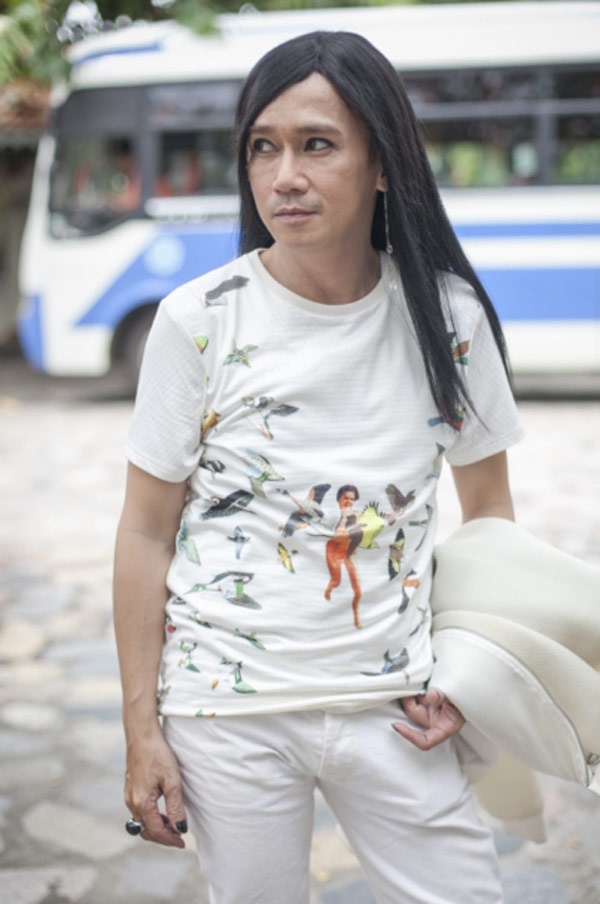 Tạo hình nhân vật đại ca giang hồ của Minh Thuận trong phim Tết Quý tử bất đắc dĩ.