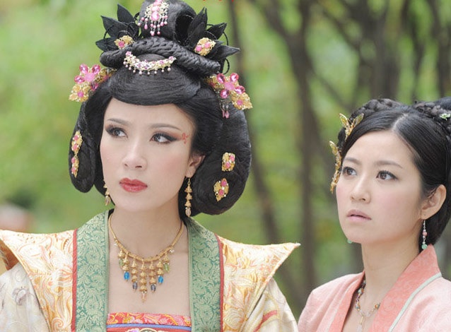 Nhung bien tau dac sac cua phim cung dinh TVB hinh anh