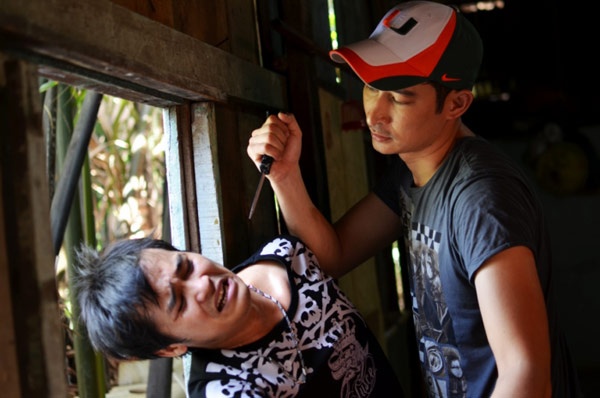 Cò mặt Thanh Hoàng, Anh Thư, Huy Khánh, Quốc Trường, Hoàng Anh, Dương Cẩm Luynh, Đình Hiếu, Hoài An, Minh Thảo, Linh Tý, Hồ Bích Trâm, Hùng Thuận… bộ phim Khi người đàn ông trở lại phát sóng mỗi ngày lúc 22h trên HTV9 từ 28/11.