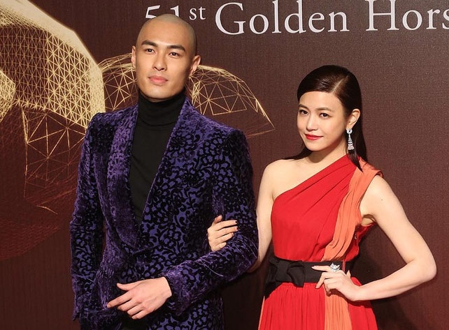 Sao Hoa ngu khoe sac tren tham do Giai Kim Ma hinh anh