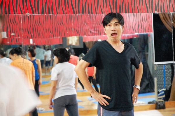 Gọp mặt NSND Thanh Nam, Võ Mỹ Phương, Quốc Huy, Khánh Hiền, Lê Quang Thanh Tâm, Lê Anh, Đoàn Minh, Tấn Beo, Kiều Linh... bộ phim Khung trời mơ ước phát sóng trên HTV9 từ 2/12 lúc 17h30 thứ hai đến thứ sau hằng tuần.