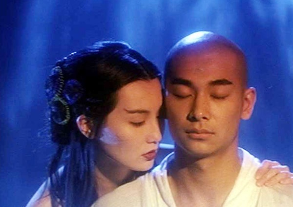 Sự nghiệp của ngôi sao võ thuật Triệu Văn Trác không thể tách rời với nhân vật Pháp Hải đại sư trong bộ phim điện ảnh Thanh Xà (1993). Anh đã hóa thân vào vai một vị hòa thượng pháp lực cao siêu nhưng cũng suýt ngã gục trước nữ sắc cuồn cuộn của ả Thanh Xà (Trương Mạn Ngọc đóng).