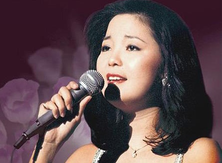 Dang Le Quan hat ca khuc Khong cua nhac si Nguyen Anh 9 bang tieng Nhat hinh anh