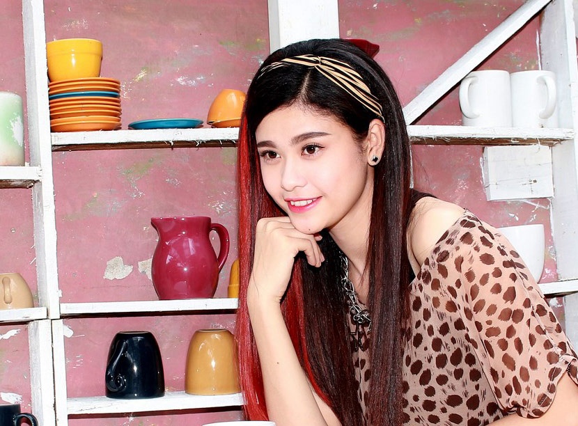 Truong Quynh Anh phu song man anh nho hinh anh