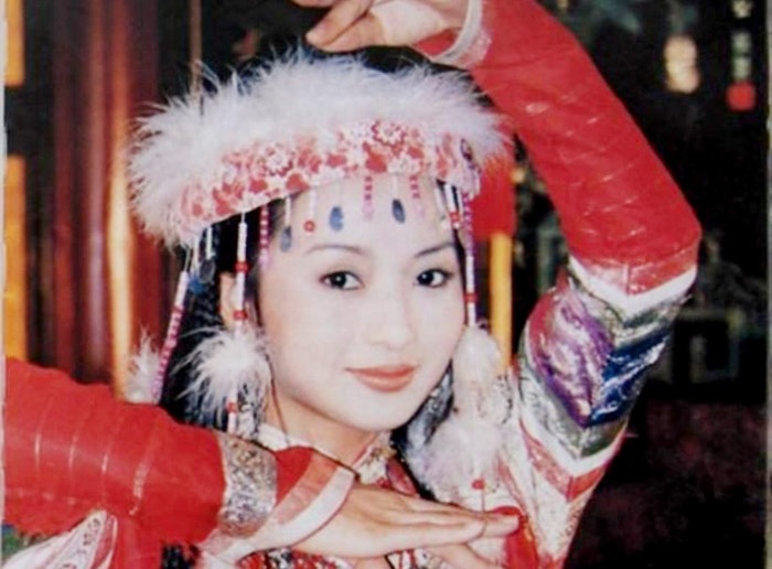 Cuoc doi bat hanh cua Ham Huong ‘Hoan Chau cach cach’ hinh anh