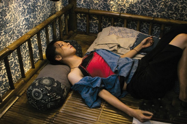 Mỹ nhân xứ Đài Từ Nhược Tuyên thân tàn ma dại sau khi bị cường bạo trong một cảnh phim 