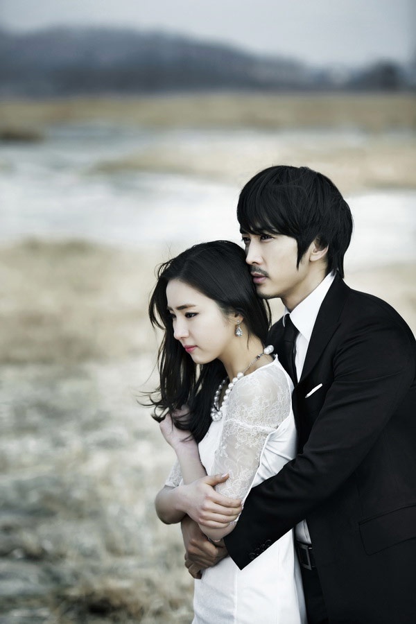 Seo Mi Do xuất thân nghèo khó, căm ghét cảnh bần hàn và luôn mơ ước cuộc sống giàu sang. Sự bảo bọc của Tae Sang vô tình khiến lòng tự trọng của cô bị tổn thương để rồi tìm thấy sự đồng cảm, bình yên bên người cùng cảnh ngộ Lee Jae Hee. 