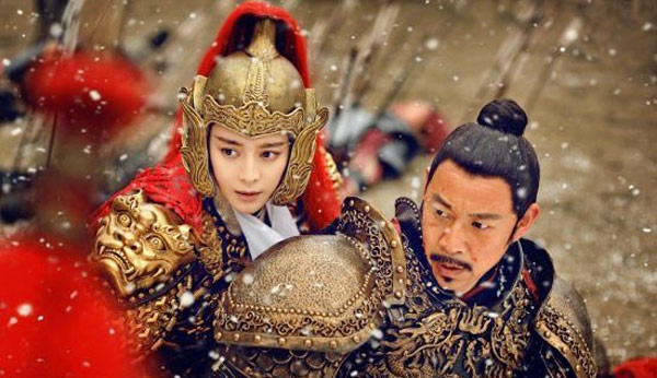 Lâu rồi không đóng phim cổ trang nên nhận được lời mời, Trương Phong Nghị có phần do dự. Bởi việc ra đời hàng loạt những tác phẩm truyền hình làm lại bị chỉ trích vì sáng tạo cẩu thả khiến ông lo ngại. Tuy nhiên, đọc kịch bản và nhất là sau khi trò chuyện với Phạm Băng Băng, Trương Phong Nghị tìm thấy được tâm huyết ở cô diễn viên đàn em, đàn cháu này. Võ Mỵ Nương truyền kỳ dù mang nhiều yếu tố hư cấu, song bộ phim đã mở ra một cuộc đời rất khác của vị nữ hoàng duy nhất trong lịch sử Trung Hoa.