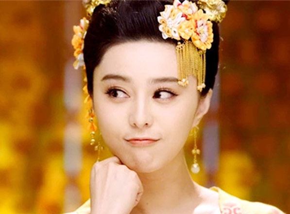 Vo Tac Thien ‘dien khung’ tren phim truong hinh anh