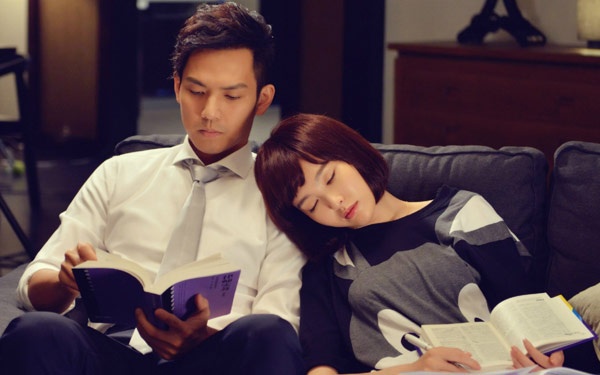 Cap doi ‘Ben nhau tron doi’ cang dien cang tinh hinh anh