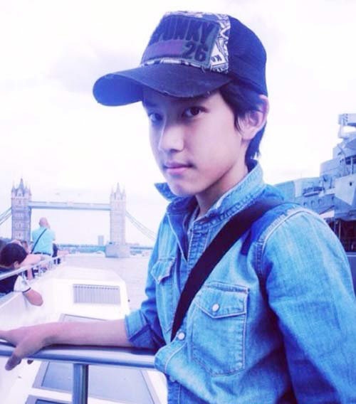 Tuy chỉ xuất hiện ngắn nhưng gương mặt đẹp trai, lanh lợi của Trần Kha Phàm đã kịp ghi vào bộ nhớ của khán giả, đặc biệt là các cô gái 10x. Trang mạng xã hội cá nhân từ vài trăm fan chỉ sau một đêm đã nhảy lên gần 20 ngàn.