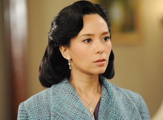 Hoa hau Hong Kong lam dai thien kim ban linh hinh anh