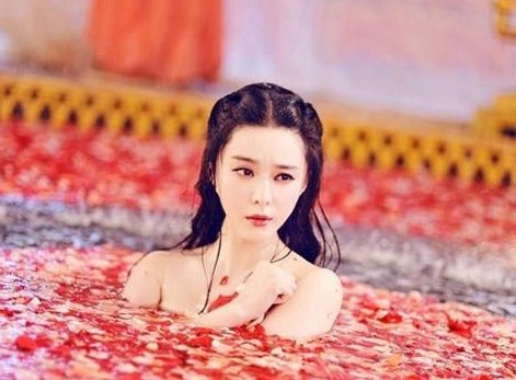 Nhung chieu tro nham chan trong phim co trang Hoa ngu hinh anh