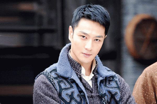 Thế nhưng khi xuất hiện qua diễn xuất của Trương Minh Minh, vai diễn có phần đáng yêu hơn, bớt đi tính gian xảo, thêm một chút đồng bóng ấn tượng.