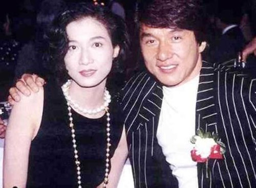 Thanh Long tiet lo chuyen ngoai tinh hinh anh