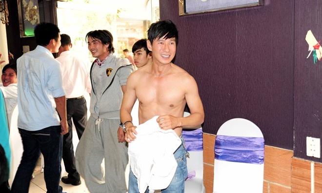 Hau truong thu vi cua phim 'Lat mat' hinh anh