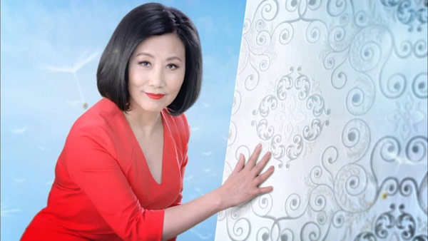 Hiện tại, Uông Minh Thuyên vẫn hoạt động sung sức cùng lúc nhiều lĩnh vực, từ ca hát, diễn xuất đến dẫn chương trình dù đã 68 tuổi.