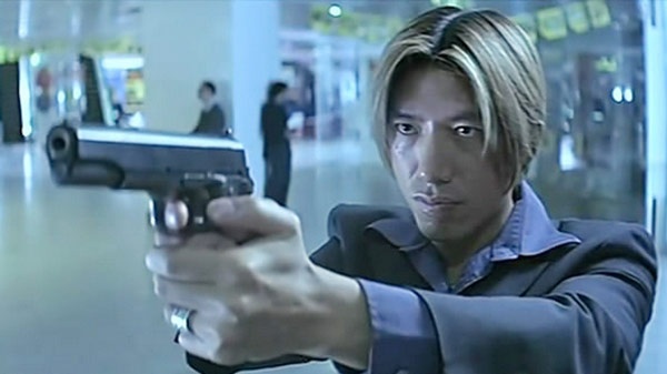 Xuất thân người mẫu, từ bộ phim Long hổ phong vân (1986), Trương Diệu Dương đã đóng vai phản diện. Suốt từ đó đến nay, anh gần như luôn là người xấu, kẻ ác trên màn ảnh. Thỉnh thoảng cũng có cơ hội làm người tốt nhưng khán giả vẫn chỉ nhớ đến những nhân vật dữ dằn của anh.