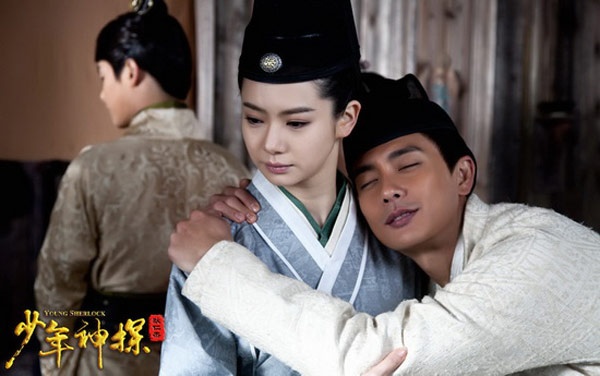 Địch Nhân Kiệt của Huỳnh Tông Trạch đa tình và hài hước.