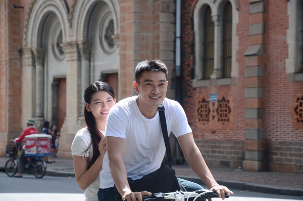 Tần nương thất có mặt Diễm Châu (vai Tần), Trương Minh Quốc Thái (vai Đảnh), Nhật Cường, Mai Huỳnh, Bảo Khương, Kim Huyền… phát sóng lúc 20h45 các ngày trong tuần trên kênh SCTV14 từ ngày 12/8.