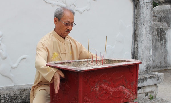 Lão nghệ sĩ Huỳnh Thụ Đường vai Lý Bỉnh Khôn.
