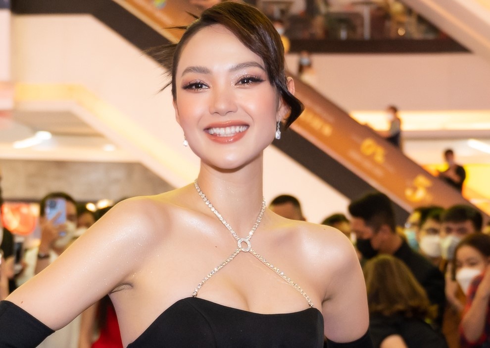 ‘Bay ngot ngao’ - phim 18+ va suc hut tu Minh Hang, Bao Anh hinh anh