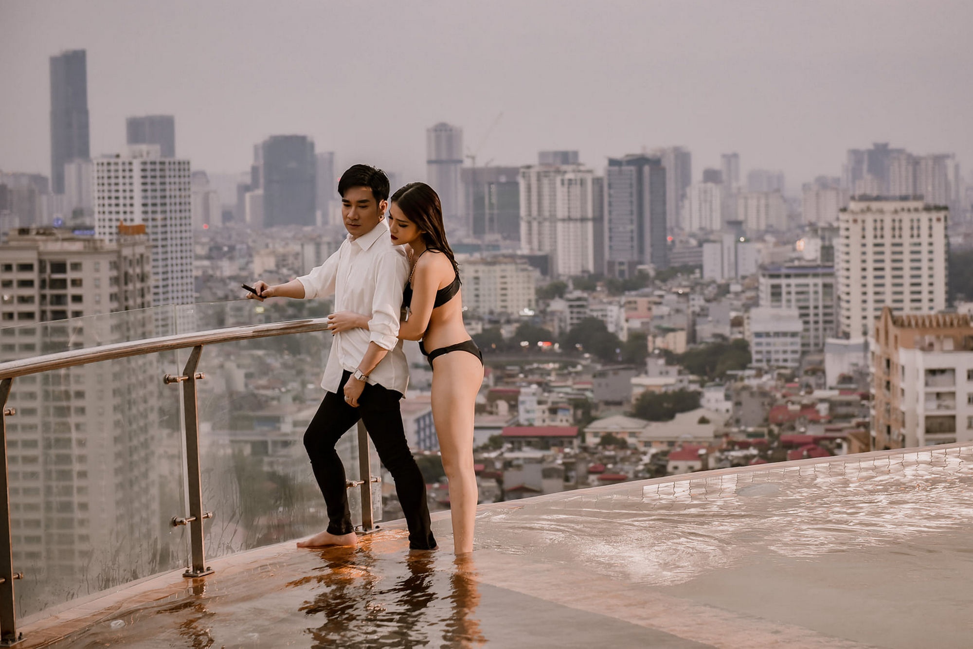 Ngoai tinh cua Quang Ha anh 2