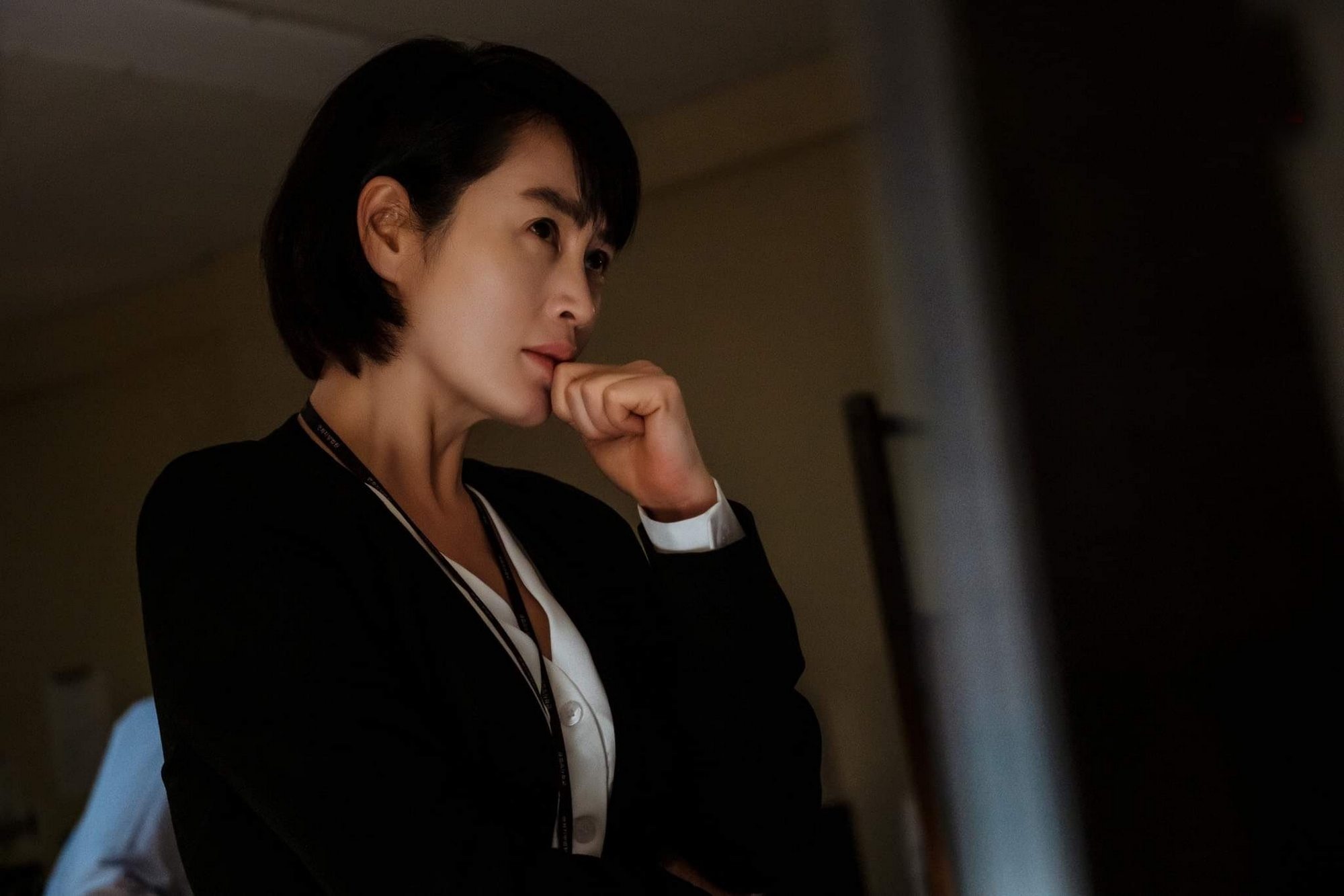 Toa an vi thanh nien anh 3